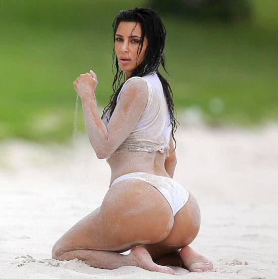 Kim kardashian porn bikini